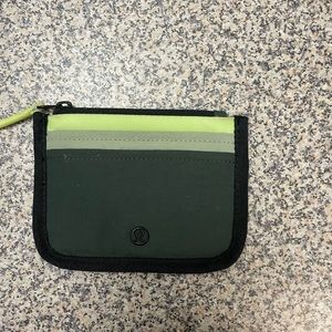 LuluLemon True Identity Cars Case